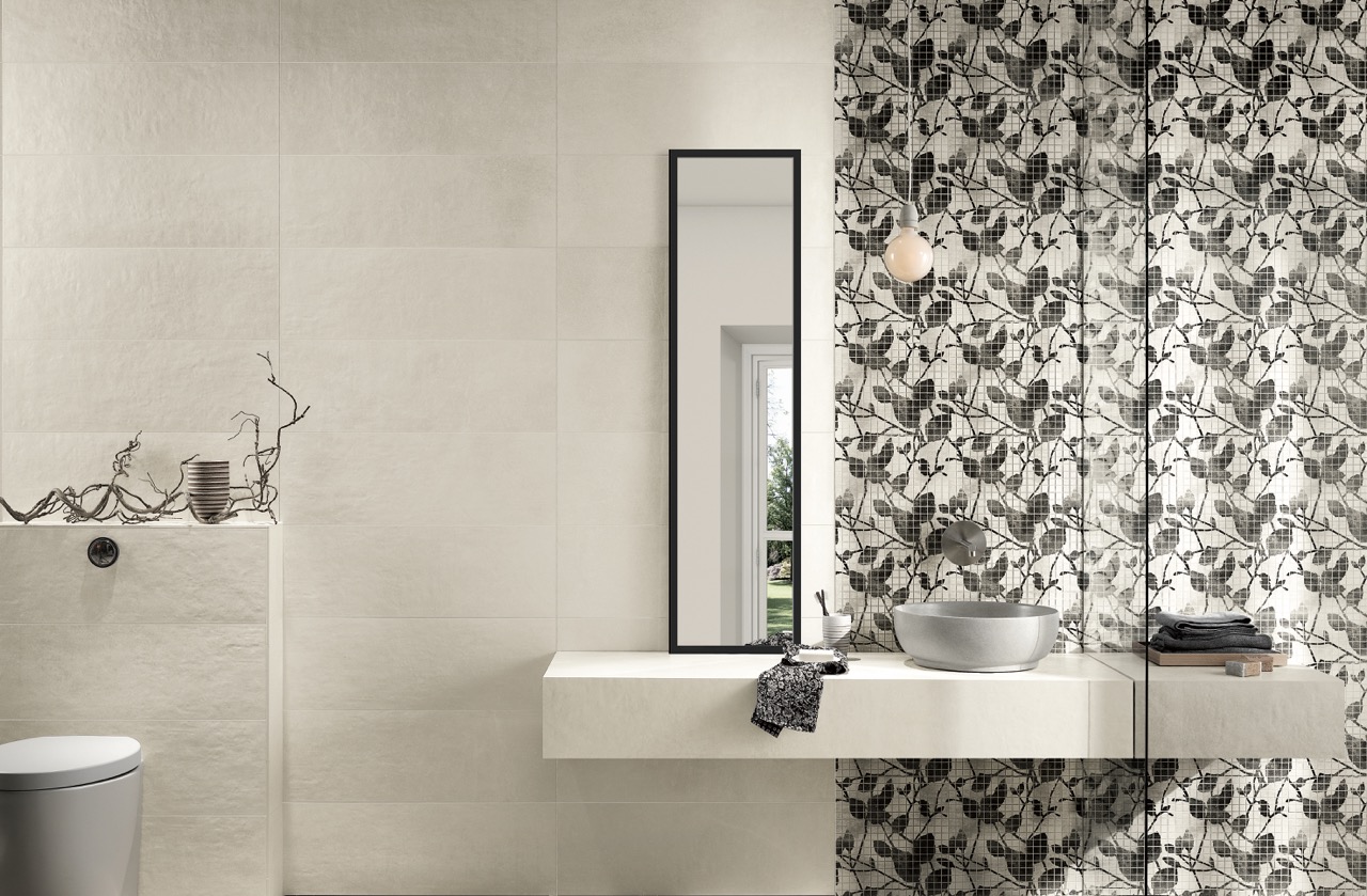light stone bathroom tile feature mosaic